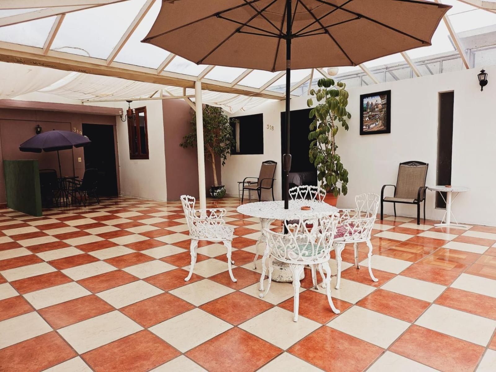 Hotel Jardines Del Carmen Сан-Кристобаль-де-Ла-Касас Экстерьер фото